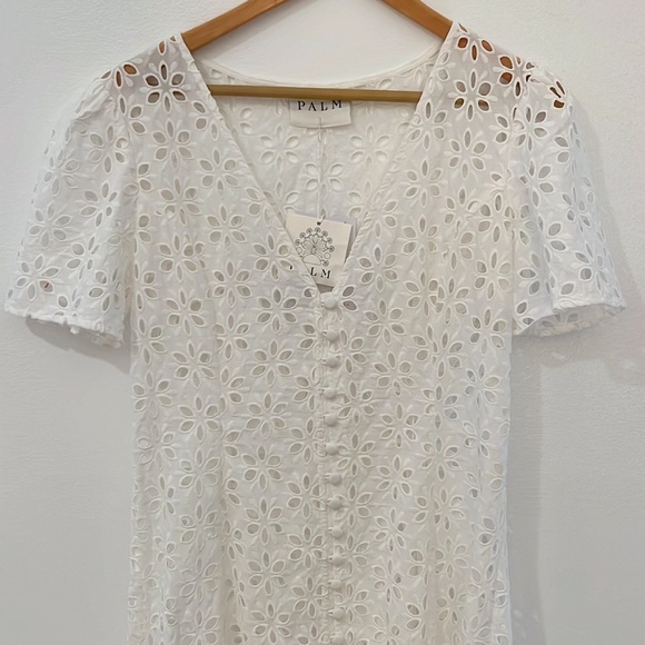 PALM Sophia Button Up White Eyelet Dress Coverup NWT - Picture 6 of 16